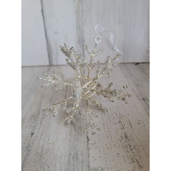 Vintage unique Snowflake beaded ornament Xmas - Picture 1 of 7
